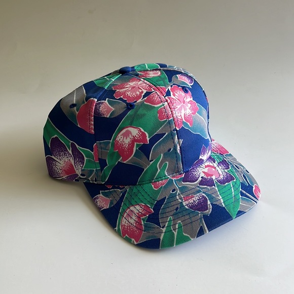 Vintage Hawaiian Snapback - Picture 2 of 7